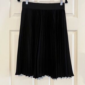 Black A-Line Knee-Length Skirt